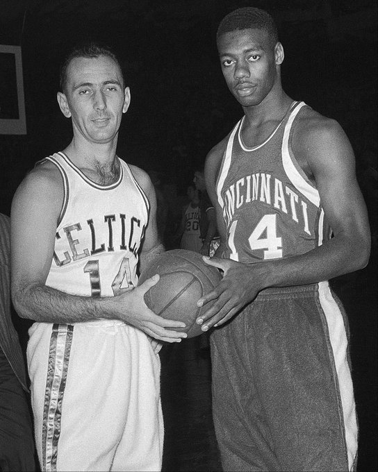 谁主沉浮 谁主沉浮