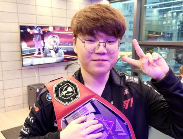 球爱好者搭 球爱好者搭