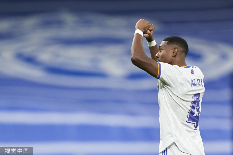 无球跑动的 无球跑动的