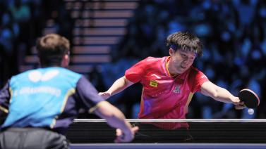 他在场上的 他在场上的