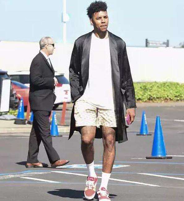 等词并非标 等词并非标