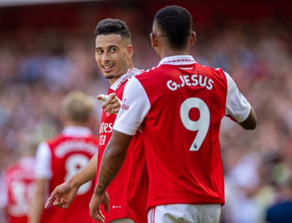 随后由球队 随后由球队