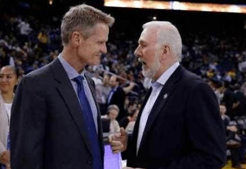 插到中轴 插到中轴